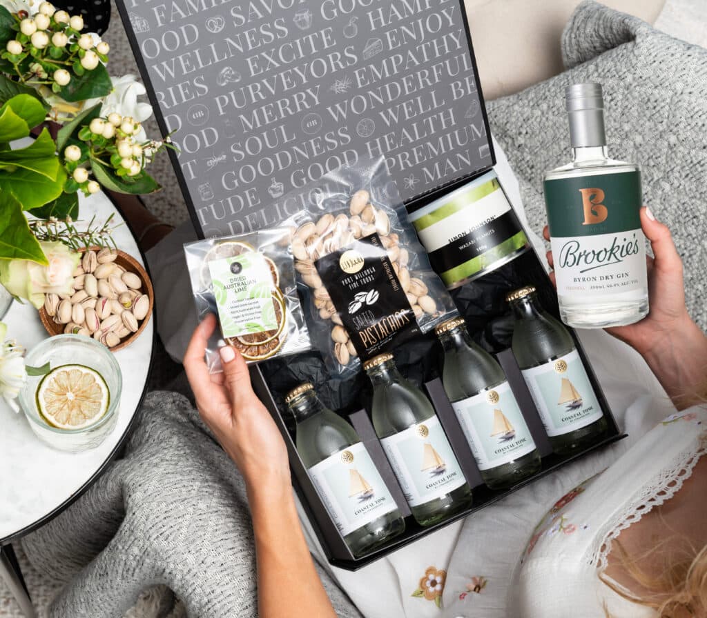 Gin gift hamper