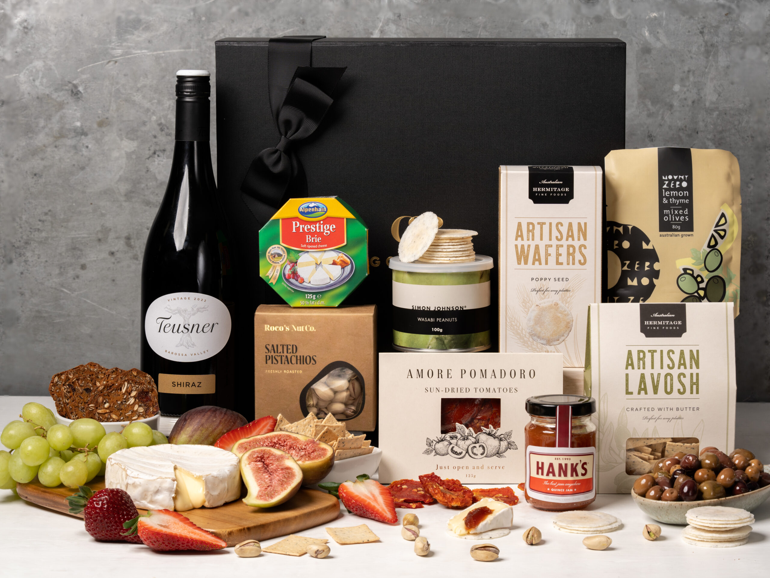 Prestige Brie Cheese and Wine Hamper - Gourmet Basket