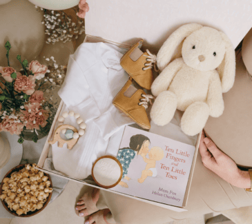 Ten Little Fingers Baby Hamper