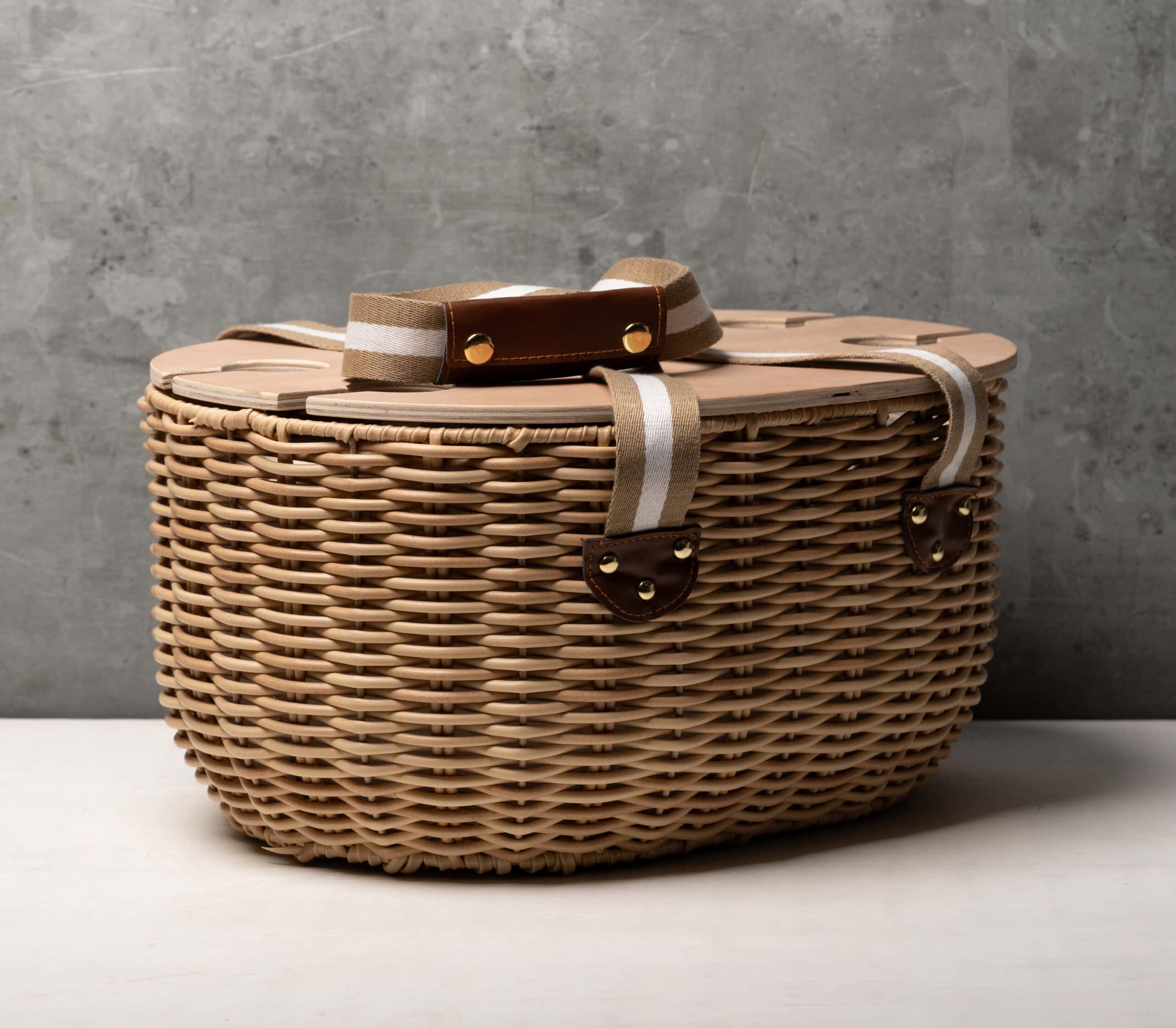 Picnic with Friends Hamper